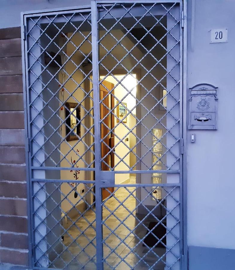 La Casa Di Franco Palermo Exterior foto